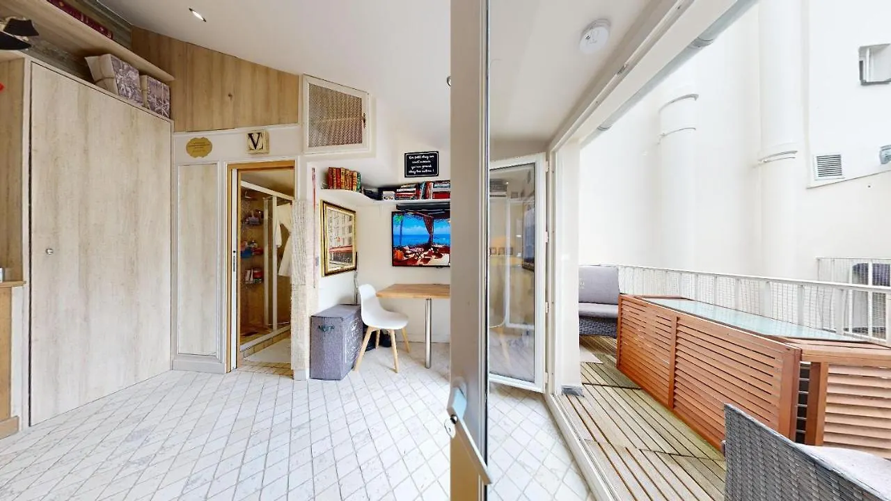 Casa Volpe Daire Paris