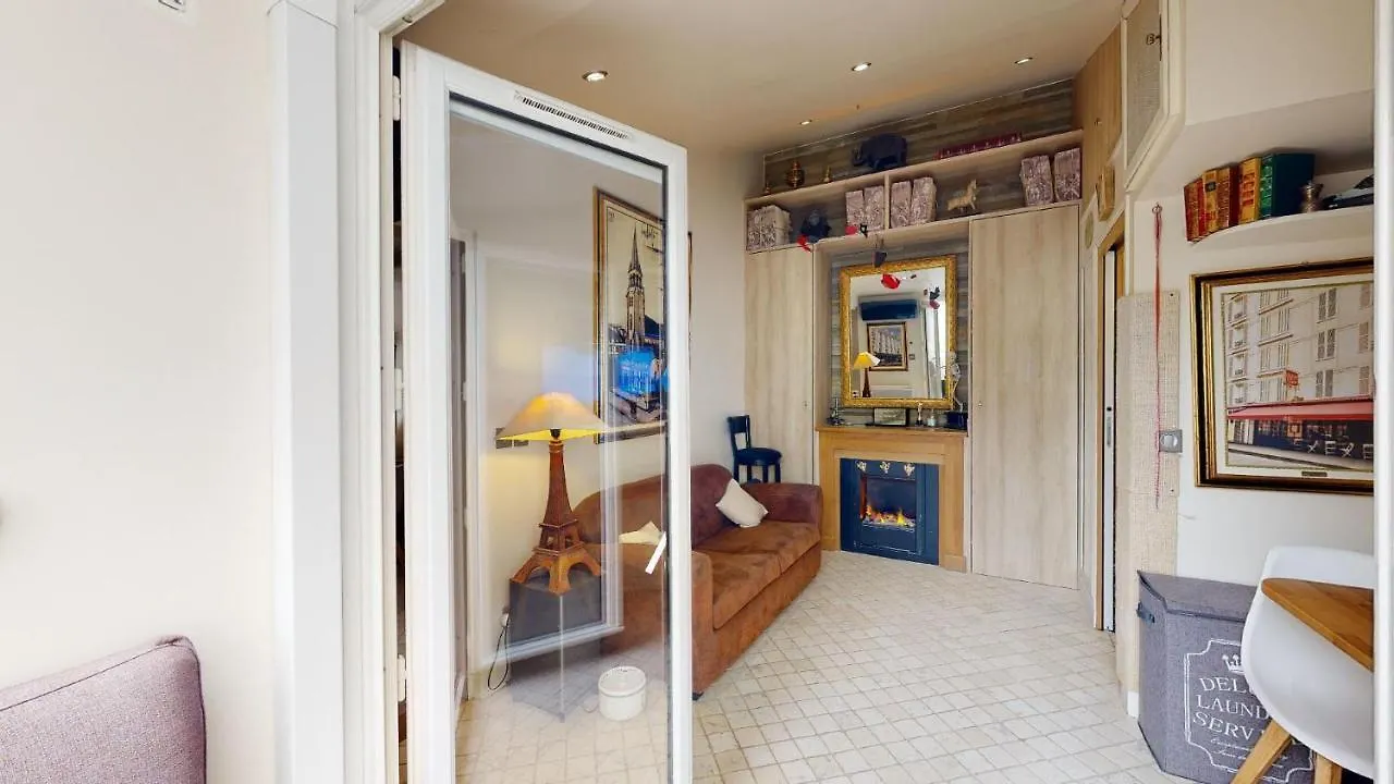 Casa Volpe Daire Paris